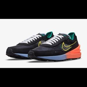 Nike Waffle One - men’s Size 11 M/12.5 W - Black
